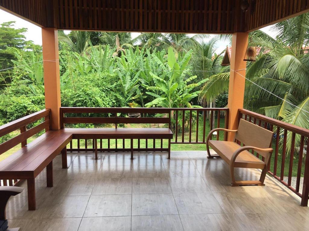 Saduemuenghomestay Phrae Exterior photo